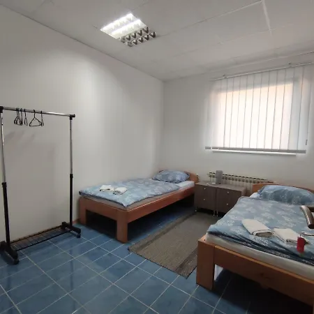 Prenociste Borik * Sanski Most