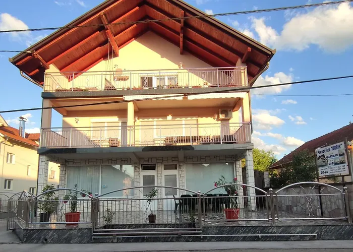 Prenociste Borik Inn *