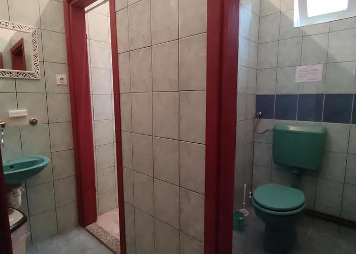 Prenociste Borik Inn *